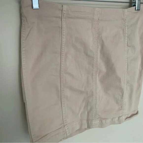 Free People  Light Pink Cotton Denim Stretch Mini Skirt 10 - Picture 8 of 8